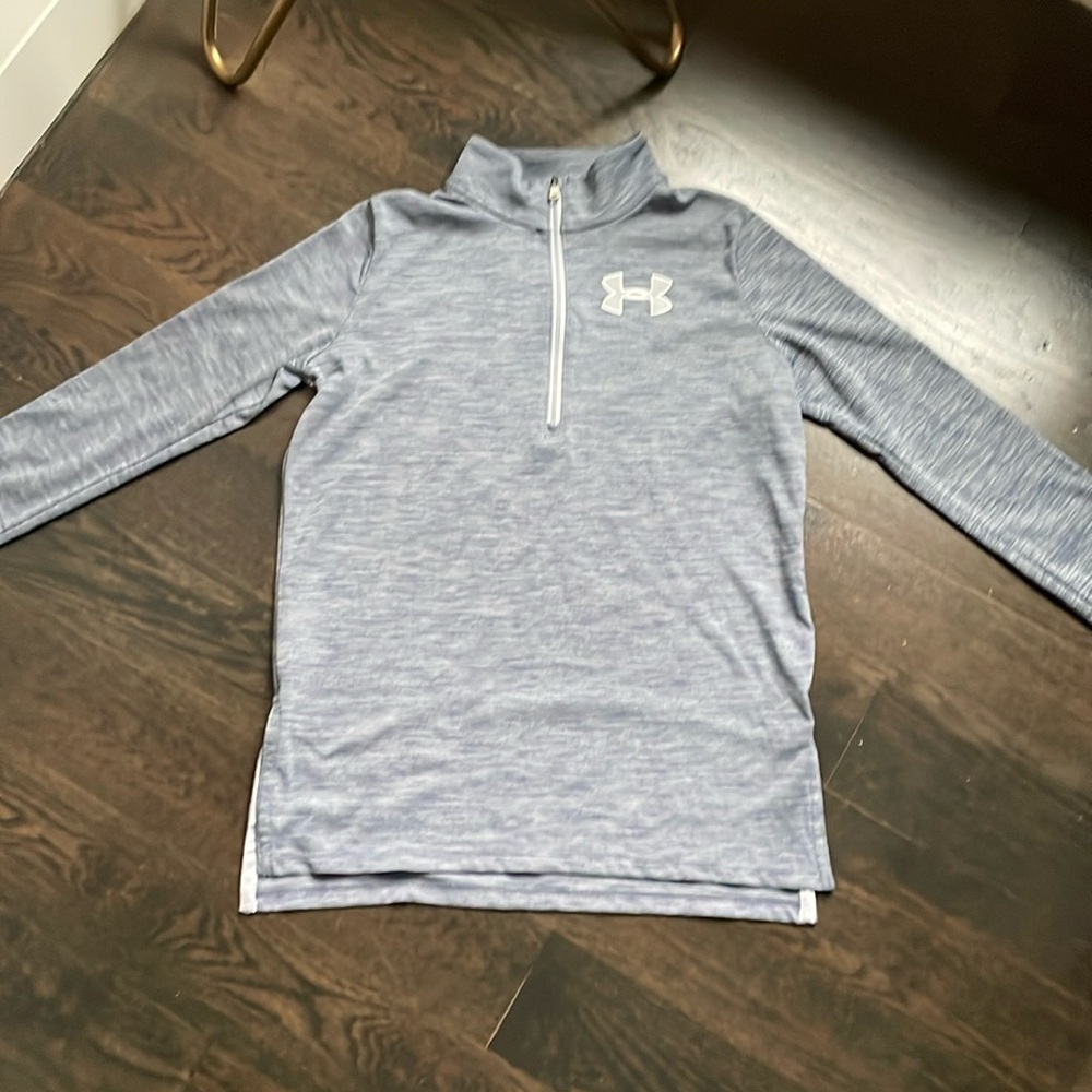 UA girls long sleeve XL